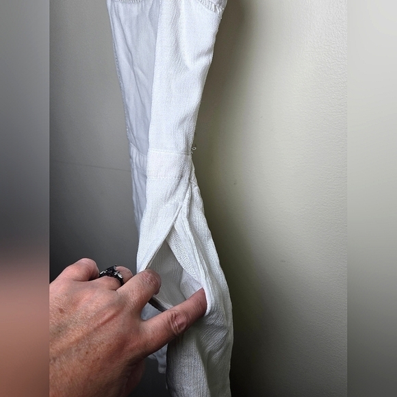 Women's Hollister Open Tie Back Romper, Size Medium - Picture 3 of 4